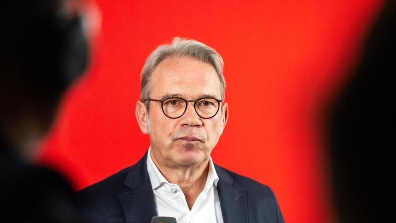 Streit um Manifest der SPD zum Ukraine-Krieg: „Das ist wirklichkeitsfremd“