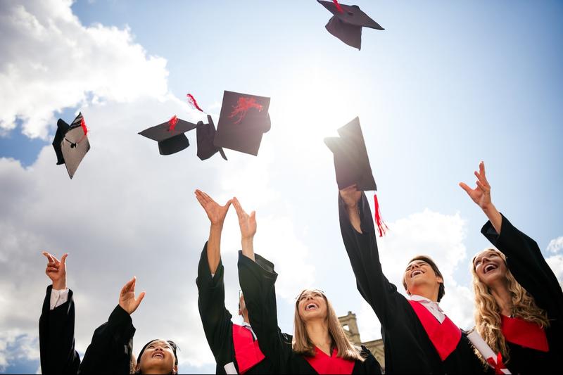 Here Are the 10 Highest-Paying Jobs For New Graduates With a Bachelor's Degree — and They All Start at Six Figures