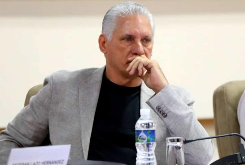 Asiste Díaz-Canel a clausura de los economistas y contadores de Cuba (+Foto)