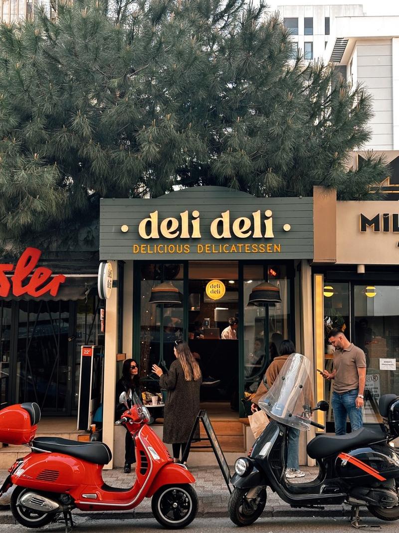 Bir Sandviç, Bin Hatıra…