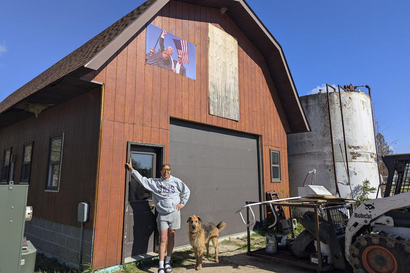 This Tiny MAGA Town Borders Canada. They’re Ready to Say Good Riddance.