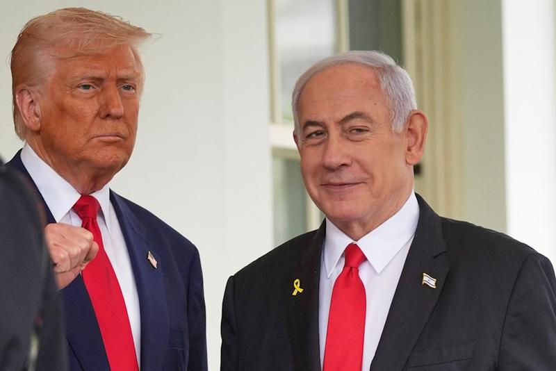 Israel greift den Iran an: Geht es um „regime change“?