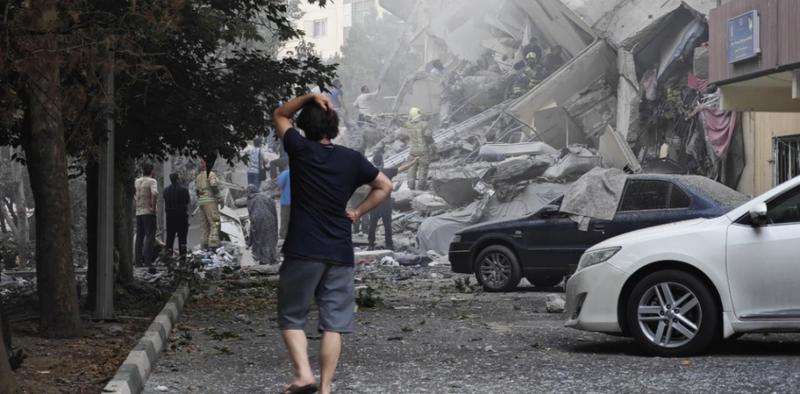 Σκέψεις ενός πολίτου φουκαρά επί των εχθροπραξιών μεταξύ Ισραήλ και Ιράν