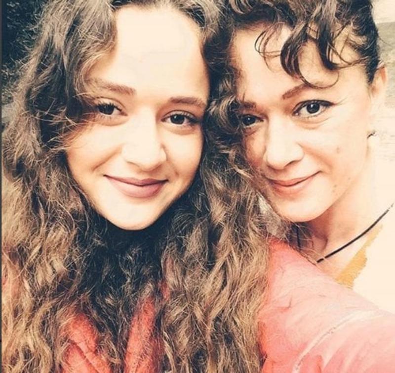 Ada Yarar: “Günlük Hayatta Daha Çok Babam Gibi, İş Ortamında İse Daha Çok Annem Gibiyim”