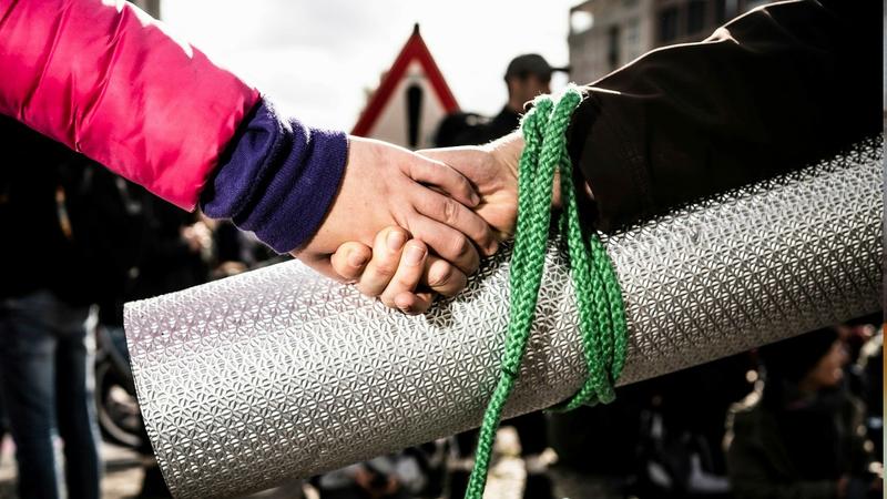 Ideen | Gegen den Zusammenhalt: Warum Demokratie den Streit braucht