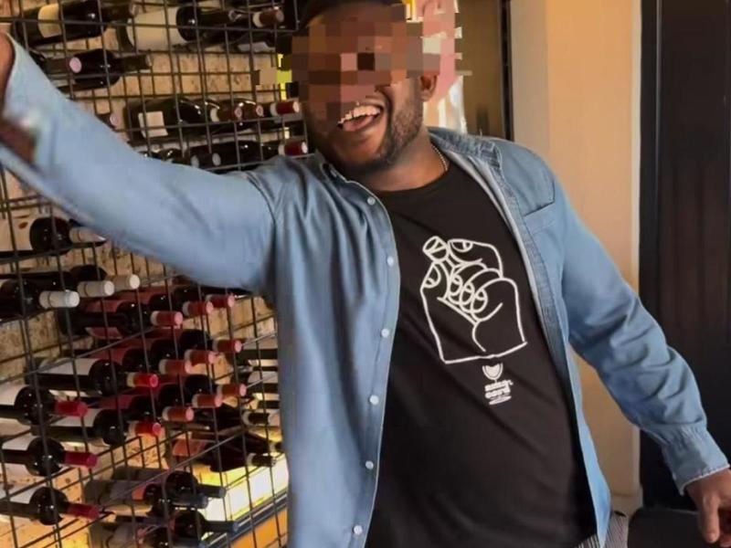 Bacoli, Alex sarÃ  espulso dopo23 anni in Italia nei qualiÂ ha sempre lavorato. Â«ColpaÂ di un errore anagraficoÂ»