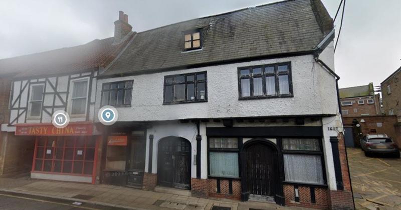 17th century riverside building to be turned into flats