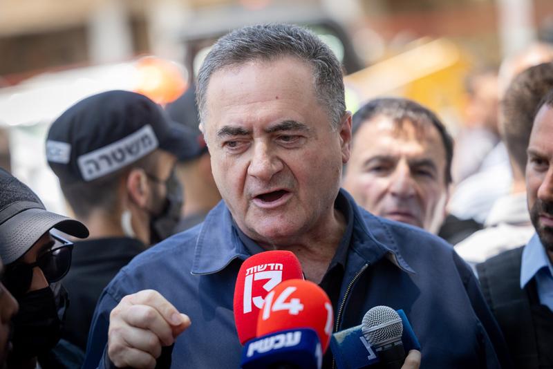 Defense minister warns Hezbollah to stay out of Israel-Iran war