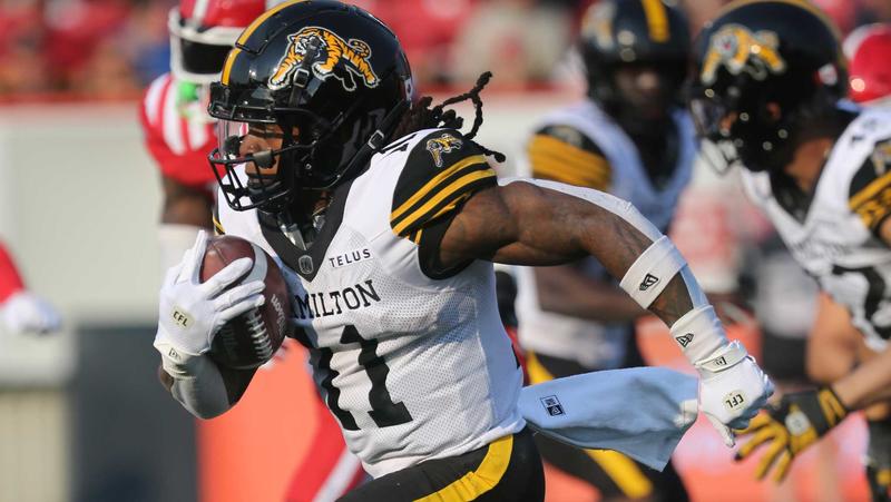Top 10 early-season breakout players