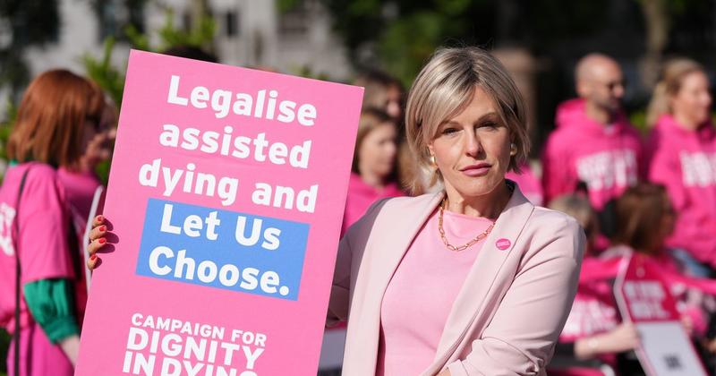 Assisted dying bill faces crunch vote as Starmer signals support - have your say