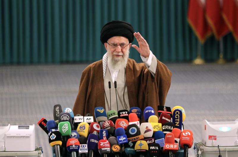 EUA tem dever global de ajudar Israel a acabar com o regime iraniano