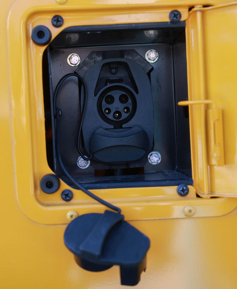 Commentary: Push for electric school buses seems to be losing power