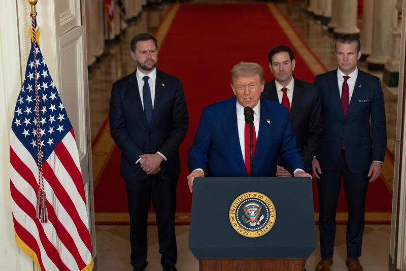 Hinfliegen, bomben, zurückfliegen? Donald Trump hat sich grossen Risiken ausgeliefert