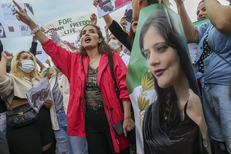 Why Western feminists have abandoned Iranian women