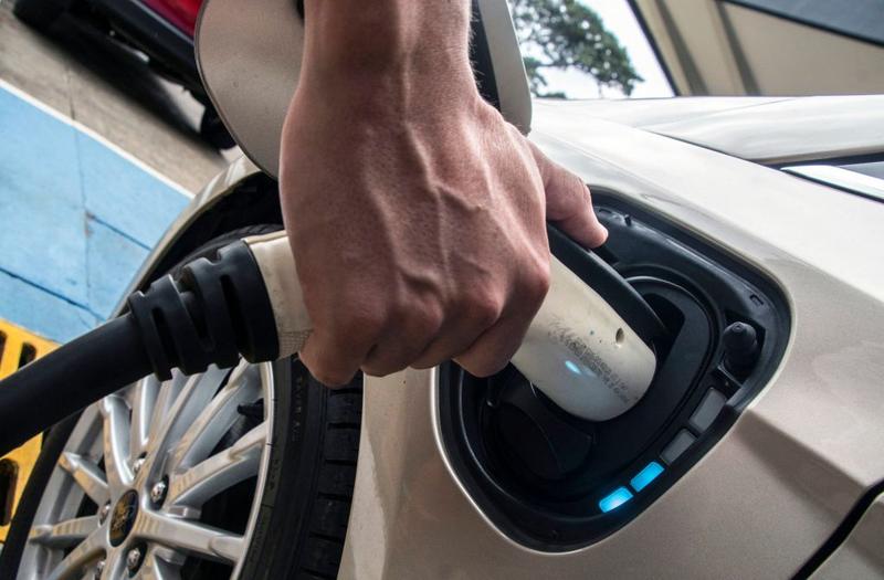 LILLEY UNLEASHED: Why Mark Carney's EV mandates have no chance of working