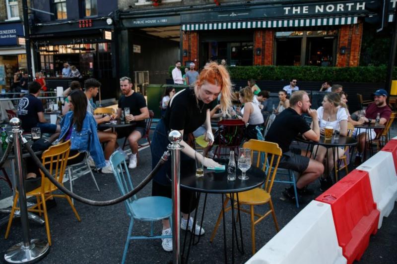 Scrapping al fresco dining in Northcote Rd proves Labour hates fun