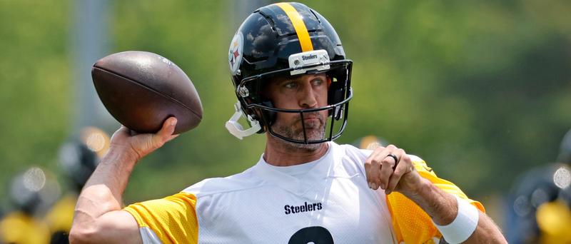 Aaron Rodgers Makes Huge Declaration On Upcoming NFL Season (Well, Sort Of)