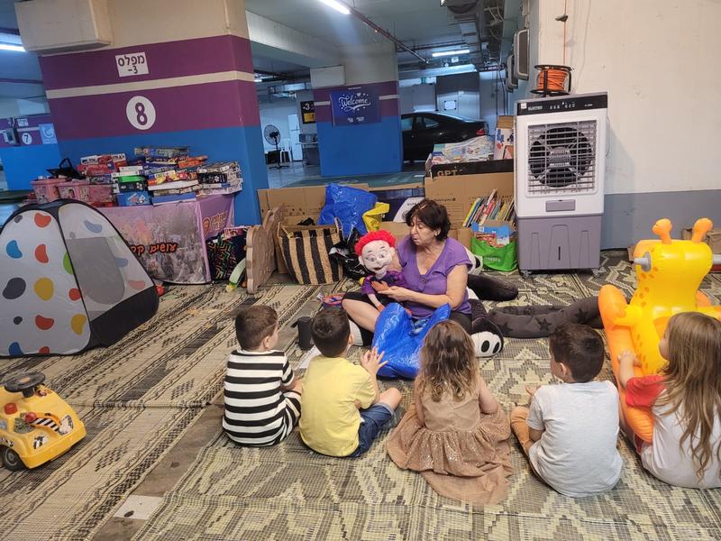 Ceasefire brings shelter-less residents back above ground, but some still fear more war