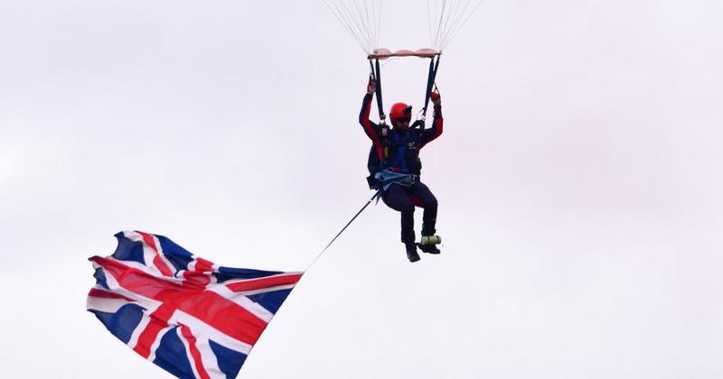 WATCH: RAF Falcons parachute into Royal Norfolk Show grand ring