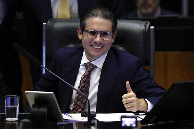 Por que o Congresso não gosta de pobres?