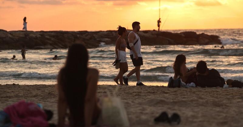 Israelis eager to regain carefree life after ceasefire announcement
