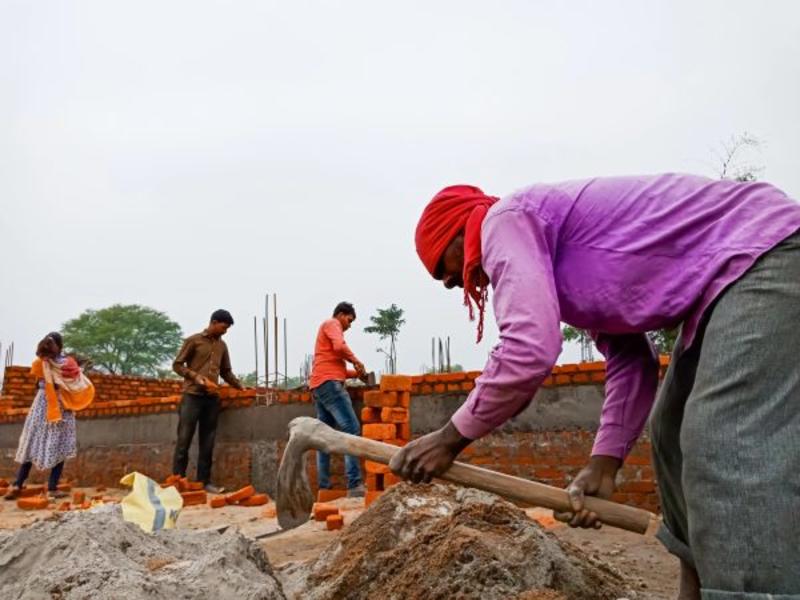 India’s Economic Growth Masks a Deeper Malaise