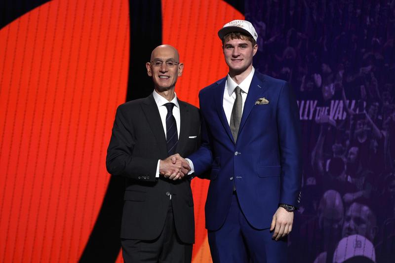 Why The Hornets Draft Pick Liam McNeeley Slid To No. 29