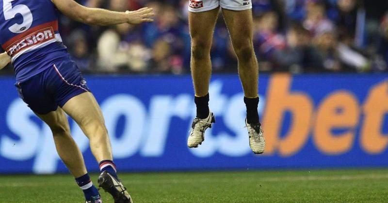 Australians lose as govt idles on gambling ads