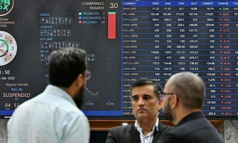 Stocks gain on improving investor confidence