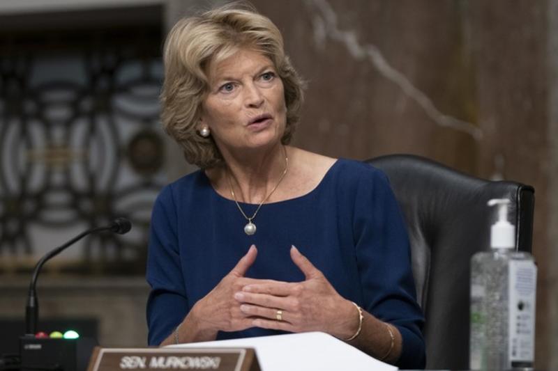 Broadcast Love Letters for Lisa Murkowski