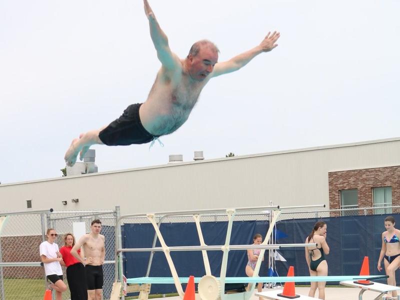 CHEERS AND JEERS: Cheers to Charlottetown Mayor Philip Brown for diving right in