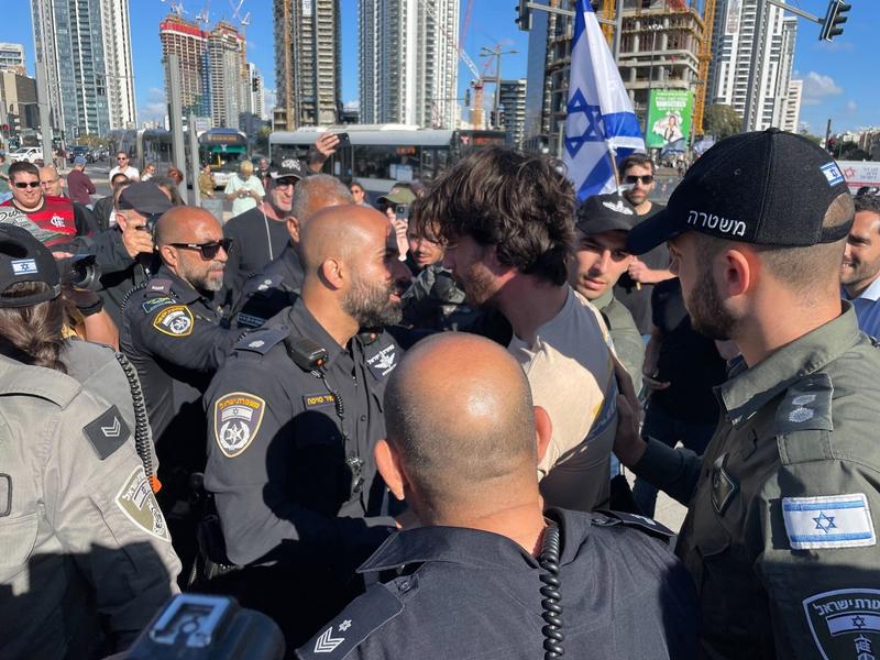 Court blocks Ben Gvir’s promotion of police officer indicted for injuring protesters