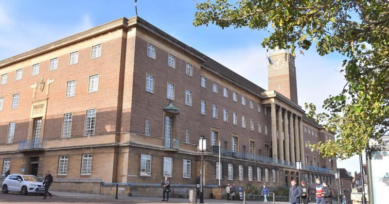 Councillors 'embarrass themselves' as tempers flare in chaotic Gaza debate