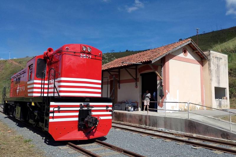 Ferrovia que levará a túnel da Revolução de 32 terá pré-estreia de trem turístico