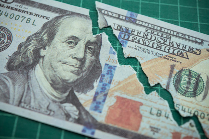 [En rappel] Trump peut-il affaiblir le dollar pour booster la compétitivité d’America inc.?