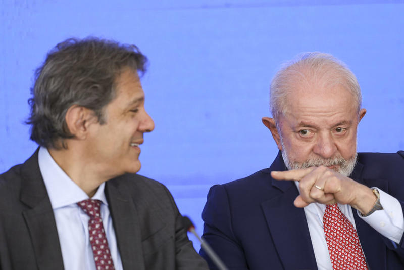 Ministros de Lula são uma nulidade – mas Haddad consegue ser o pior de todos