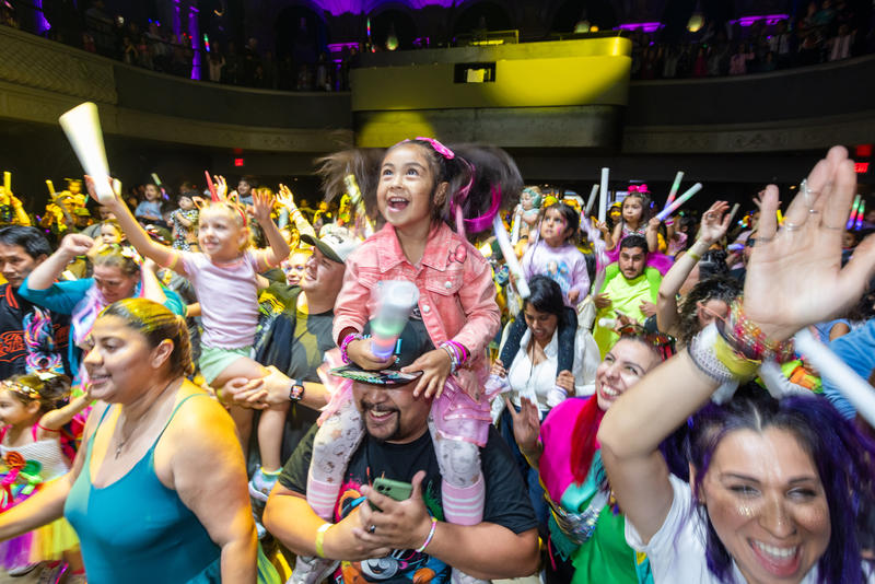 This tattooed DJ packed a San Francisco venue with toddlers