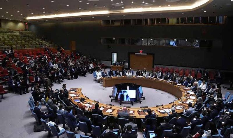 Challenges of an emerging global order