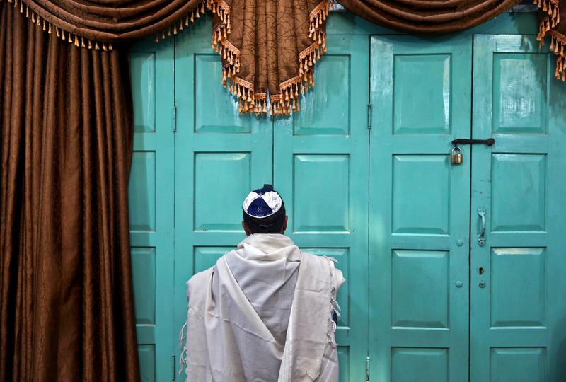 Dozens of Iranian Jews said summoned for questioning on suspicion of ties to Israel