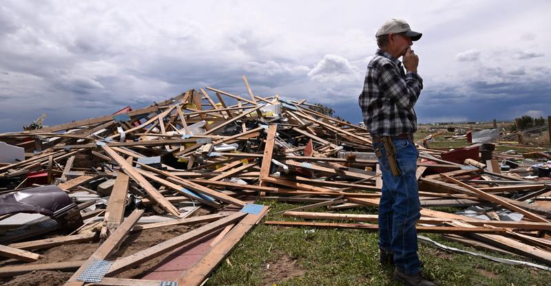 Twisting the Truth: Extreme Weather and the Climate Narrative