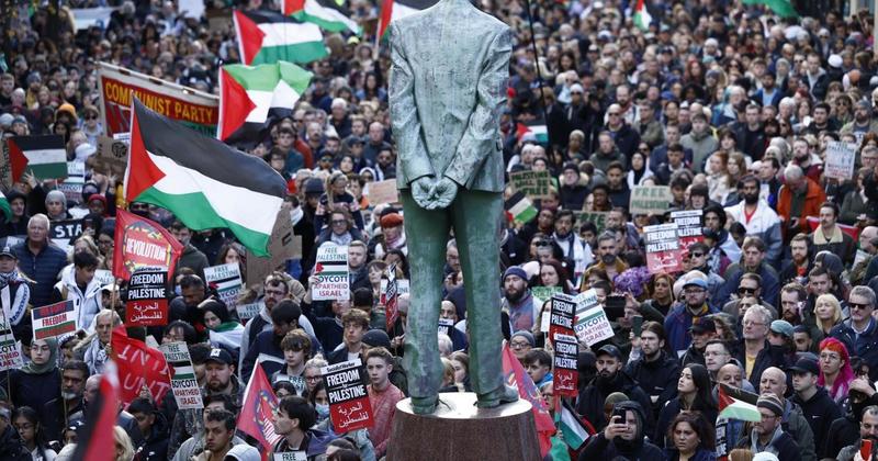 History will judge this Labour government for targeting protesters