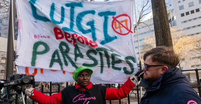 Leftist Fury Boils Over as Democrats Lose Power, Seek Confrontation