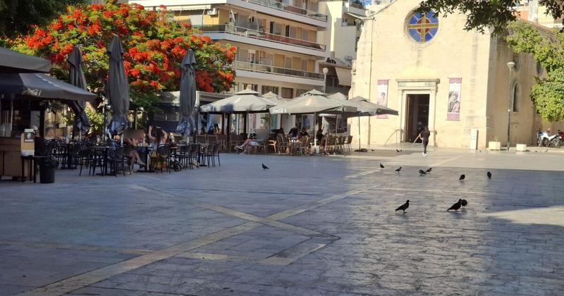 «Βροχή» τα πρόστιμα για τραπεζοκαθίσματα - 