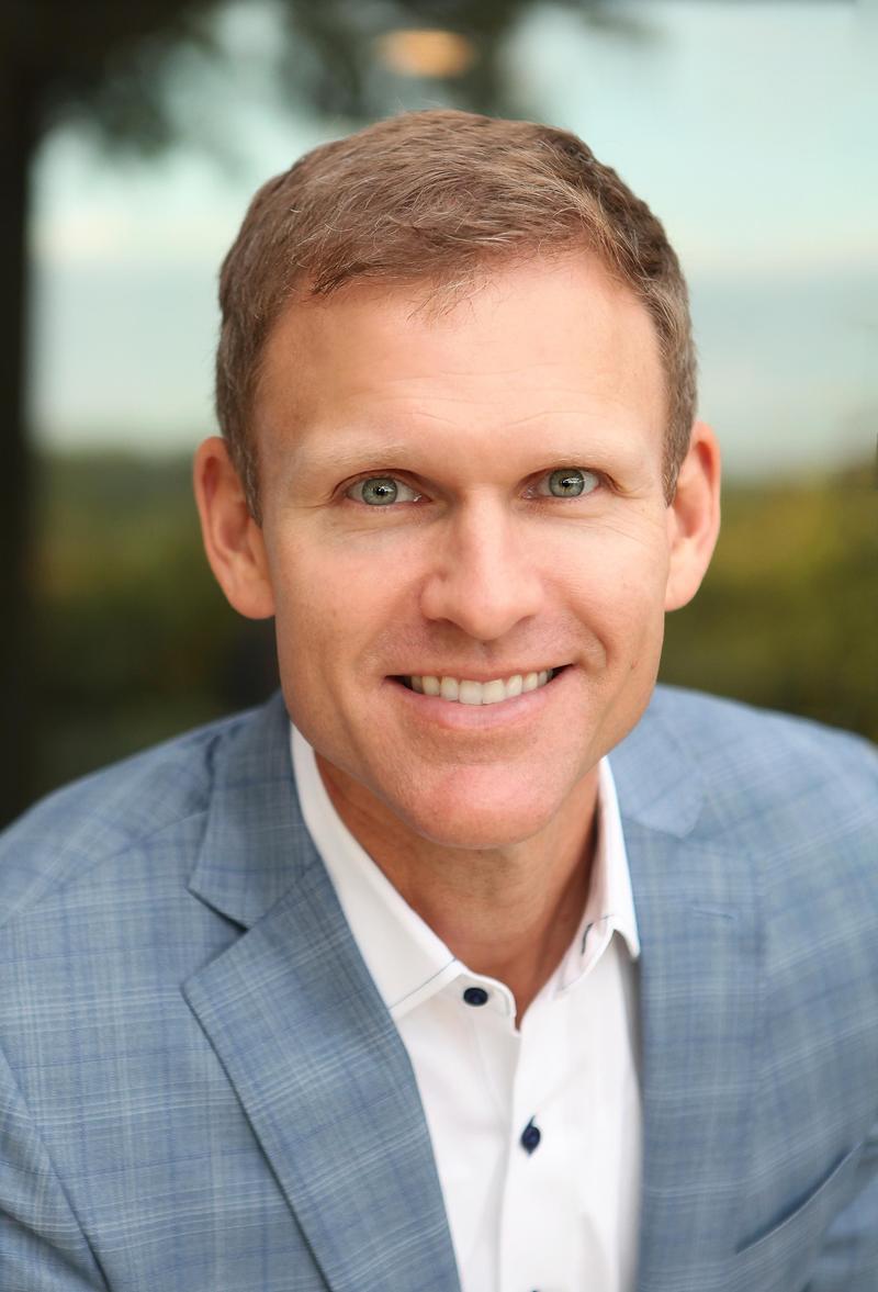 $1 Billion Illinois Firm Thrives Thanks To Its Cozy Caterpillar Relationships