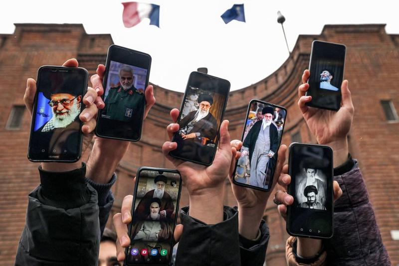 Iran Policy Has Gone Postmodern