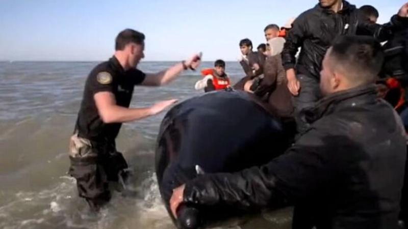 Εµείς δεν τους βουλιάζουµε