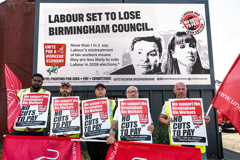 Unite suspends Rayner over Birmingham bin strikes
