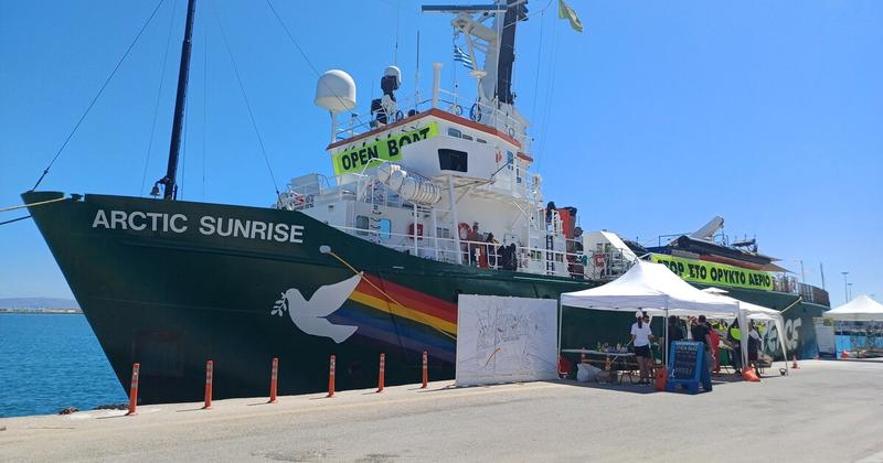 Το Cretalive επιβιβάστηκε στο ιστορικό πλοίο της Greenpeace, Arctic Sunrise- Βίντεο και φωτογραφίες