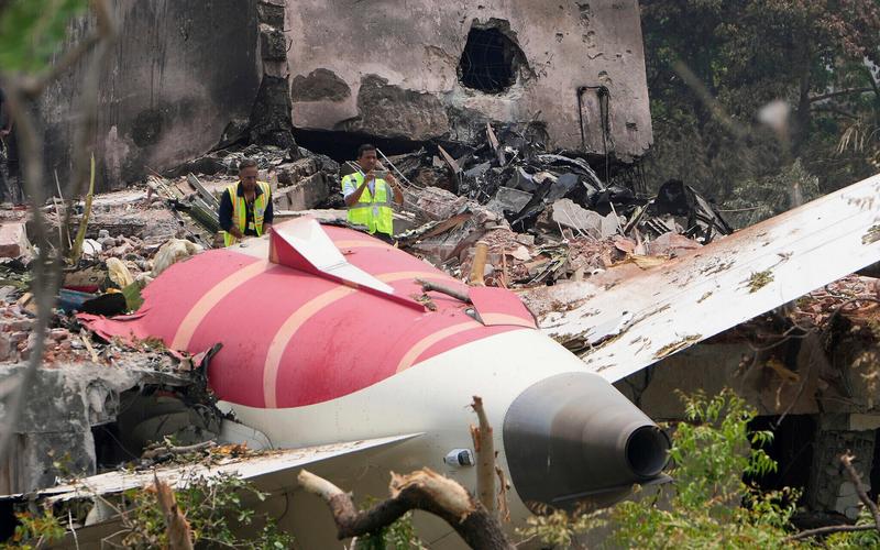 Air India plane’s fuel was cut moments before crash that killed at least 260, probe finds