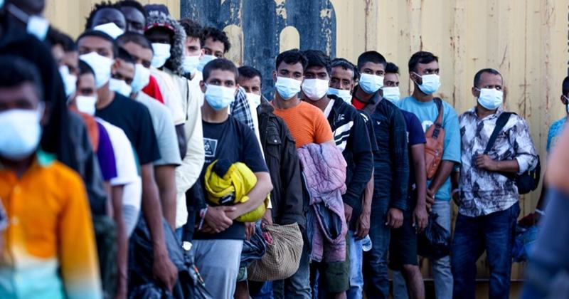 Η παράνομη μετανάστευση θα αντιμετωπιστεί με πολιτικές και όχι με κραυγές